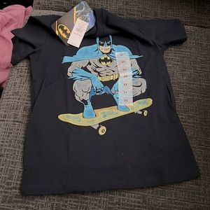BNWT, 5T Old Navy, t-shirt with Batman